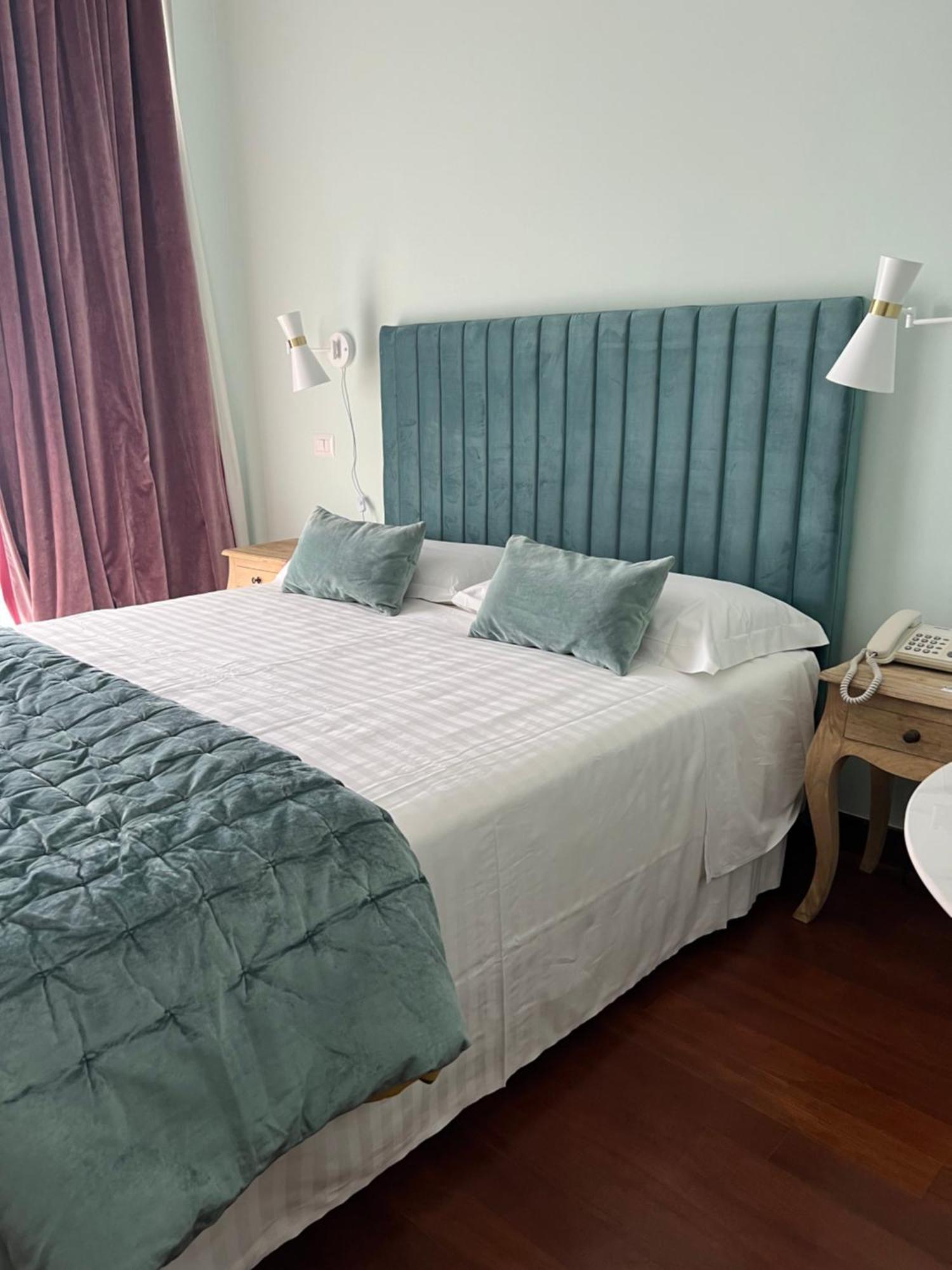 Hotel Fenix Róma Kültér fotó