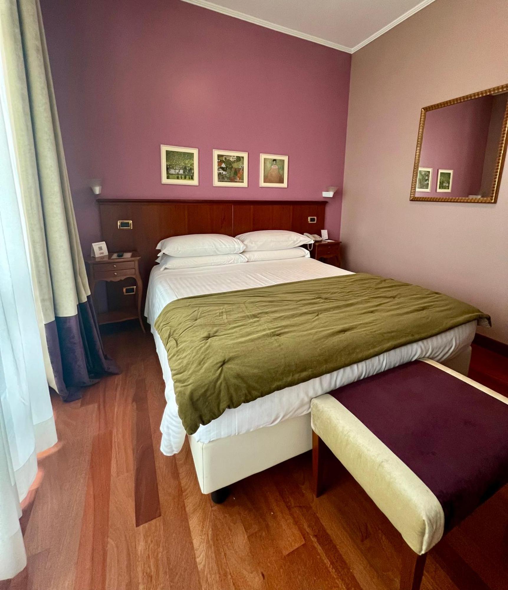 Hotel Fenix Róma Kültér fotó